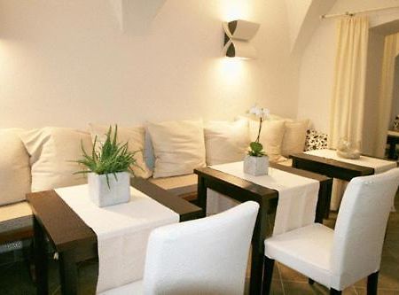 Deckerts Hotel Am Katharinenstift Lutherstadt Eisleben Buitenkant foto