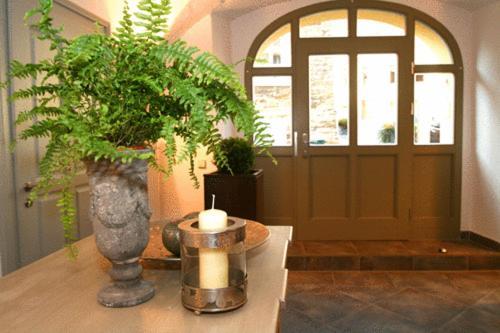 Deckerts Hotel Am Katharinenstift Lutherstadt Eisleben Buitenkant foto